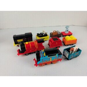Thomas The Train & Friends Motorized  Lot 3 Engines & 6 Cargos Assorted Tested